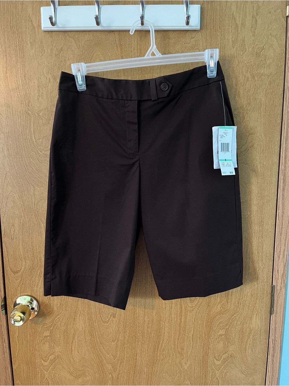 Jones New York Brown Tailored Stretch Bermuda Shorts Size 8 Waist 32” NWT
